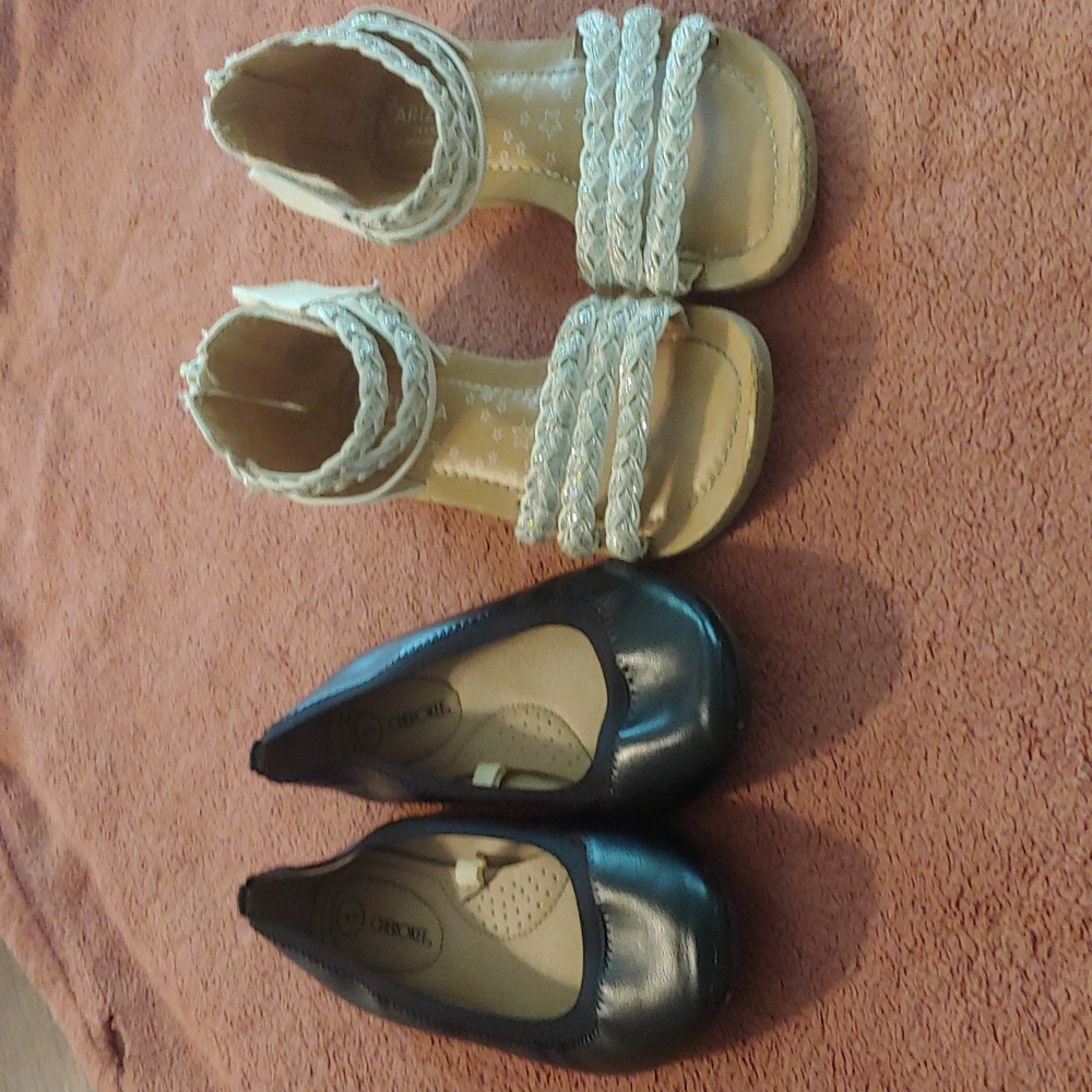 Girl's Dress Shoes - Lot of 2